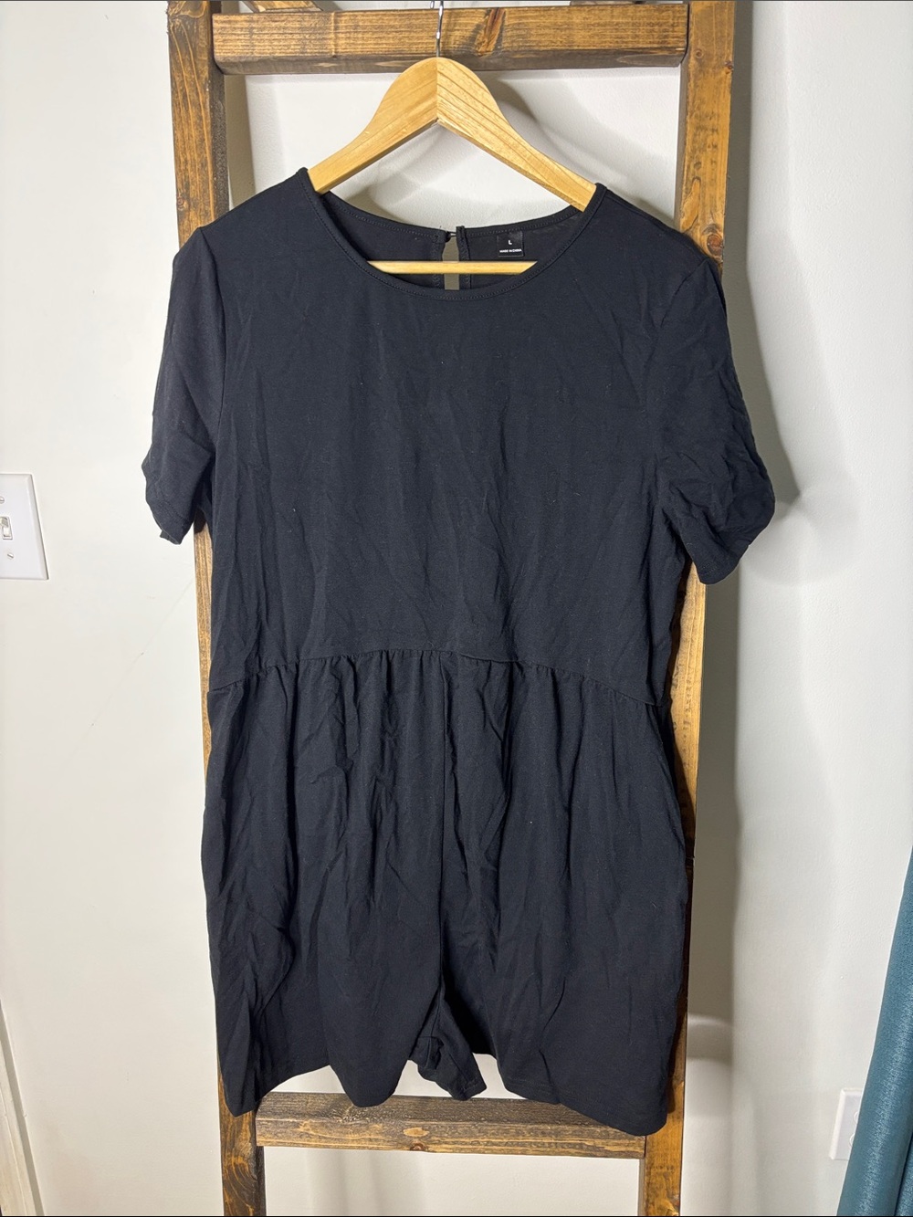 Everyday Black Short-Sleeve Romper Size L